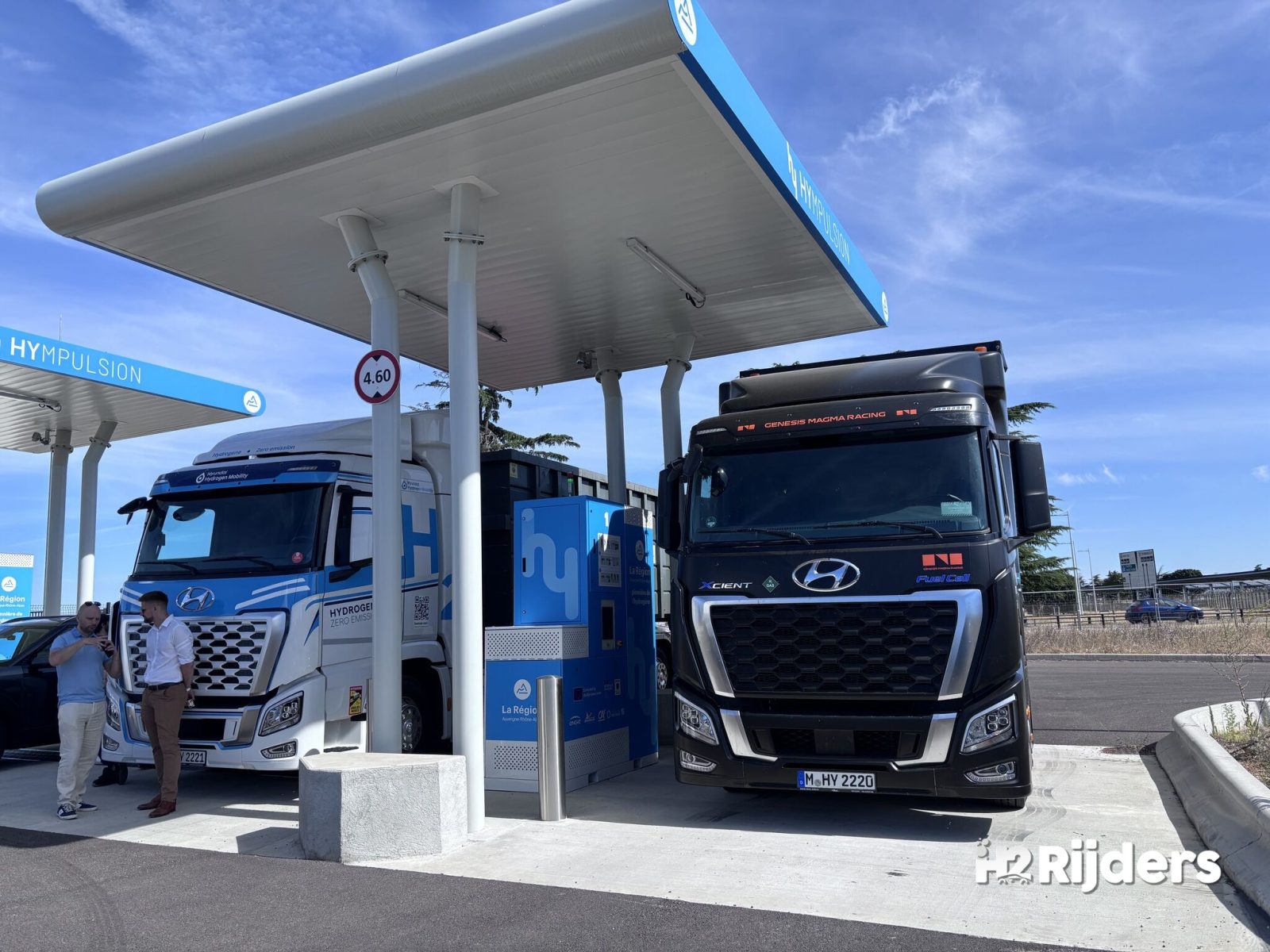 Waterstoftrucks op proef in Rhône-Alpes: Hyundai en Hyliko laten vervoerders zelf rijden